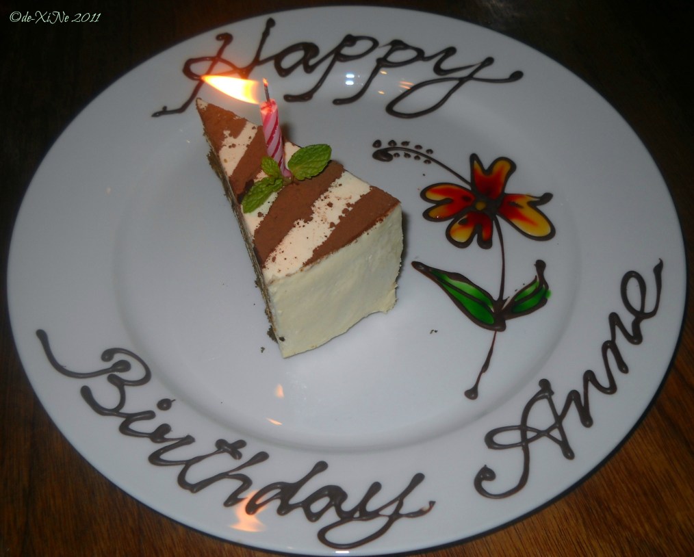 Forest House cakes and plate art