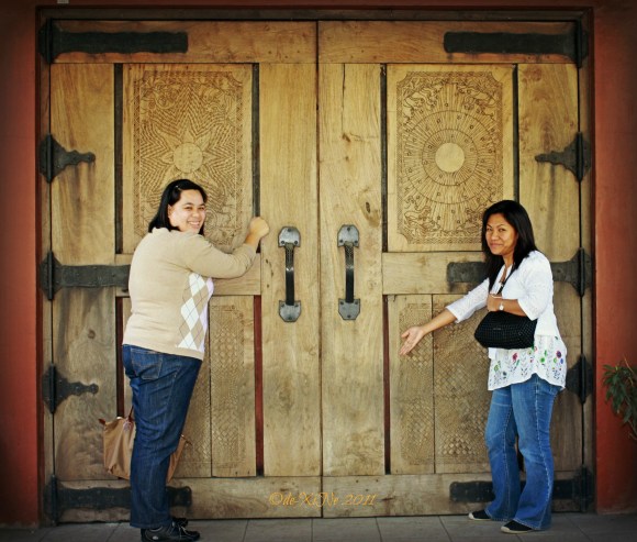 Karla and Beth knock, knock, knocking on Iggy's door