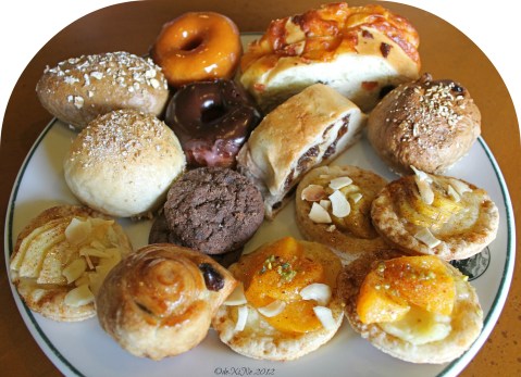 Baguio Country Club bread and pastries