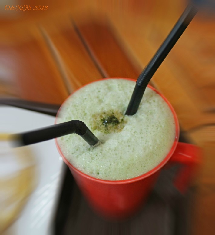 Under the Tree Book Cafe green tea cafe latte