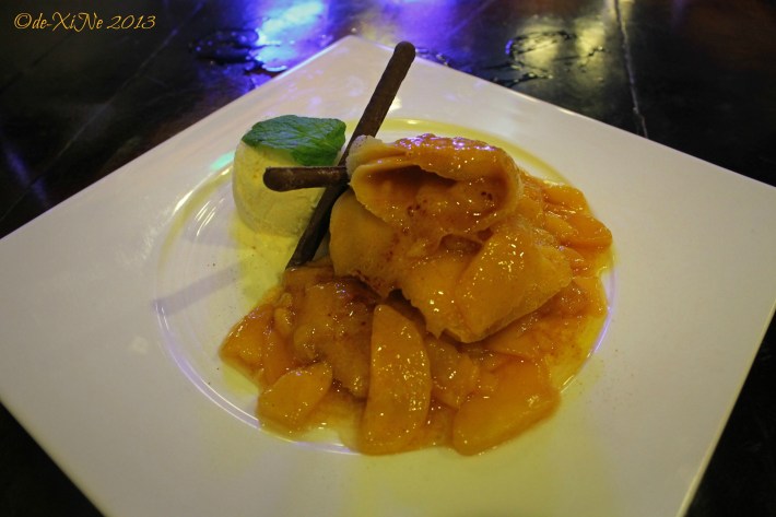 Route 55 mango crepe ala mode