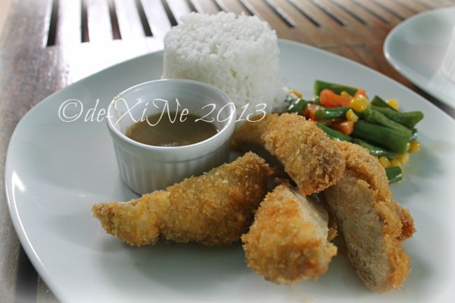 Barn Cafe 2013 chicken schnitzel