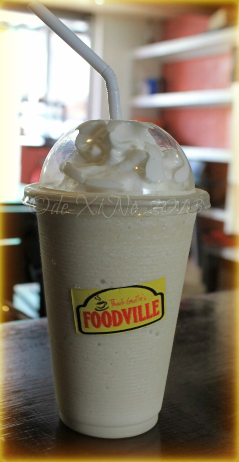 FoodVille Baguio vanilla macadamia frappe