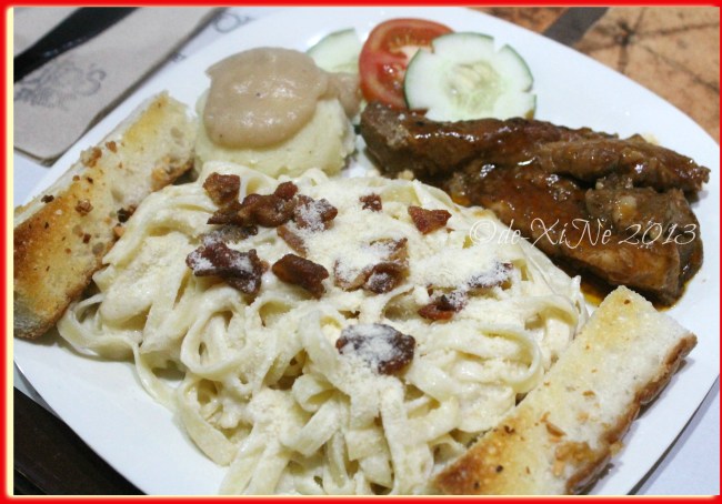 Alfoncito's Place Baguio pasta Alfredo with bbq spareribs and mashed potato