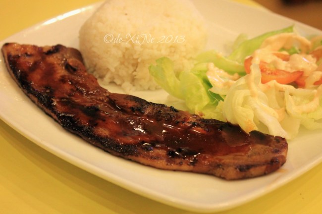Carlos Pizza Camp John Hay Baguio pork bbq spareribs 2013