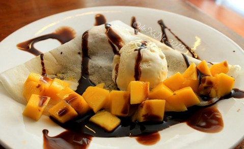 Baguio Pick-A-Pot Asian Fusion restaurant mango crepe supreme