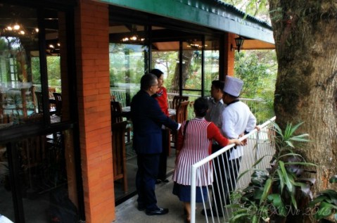 Baguio La Parilla Cafe and Grill at Inn Rocio huddle of the higher ups