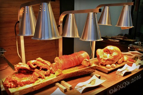 2016-01-28 Baguio Heritage Buffet Restaurant at Heritage Mansion carving station turkey, porchetta and ribs