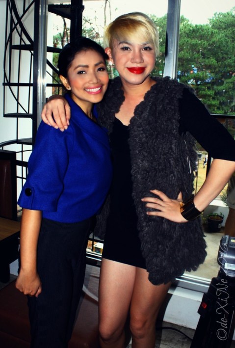 2016-02-01 Xine guest reviewer GMA News TV Pop Talk with celebrity guest reviewer Pepita Curtis (7)a