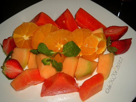 Baguio Bay Leaf Restaurant by Cris 'd Cuisine 2012 2012-02-19 Baguio Bay Leaf Restaurant by Cris d Cuisine (3) fresh fruits