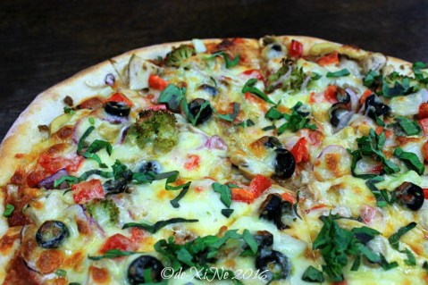 2016-03-30 Baguio Pizza by Hygge Cafe everything but pineapple chunks pizza