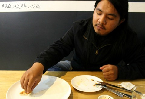 Baguio Masa Mexitalian 2016 2016-04-29 Baguio Masa Mexitalian Race wiping off the pizza plate