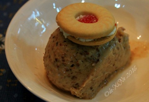 2016-05-26-27 Baguio Le Coq Floral dessert rum raisin ice cream