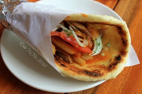 2016-06-07 Baguio Lemon and Olives Greek Taverna gyro