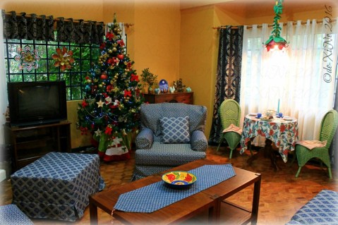 2016-12-09-baguio-le-coq-floral-touch-of-provence-in-city-of-pines-3 Le Coq Floral living room