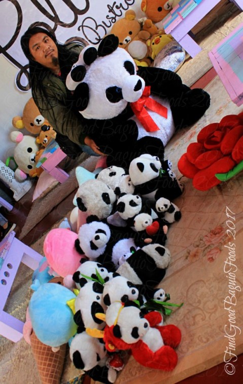 Baguio Lolita Bistro Cafe 2017 Baguio Lolita Bistro Cafe panda table
