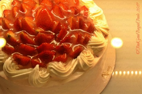 Baguio Vizco's Cakes at SM strawberry shortcake 2017