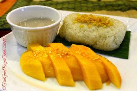 Baguio Somtam Thai Restaurant 2019 khao nieaw mamauang - sticky rice with mango