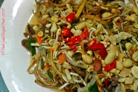 Baguio Pho Ha Noi Vietnamese Restaurant 2019 banana flower salad